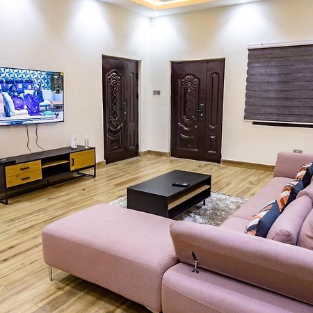 Cloud9 Apartments Accra Exterior photo