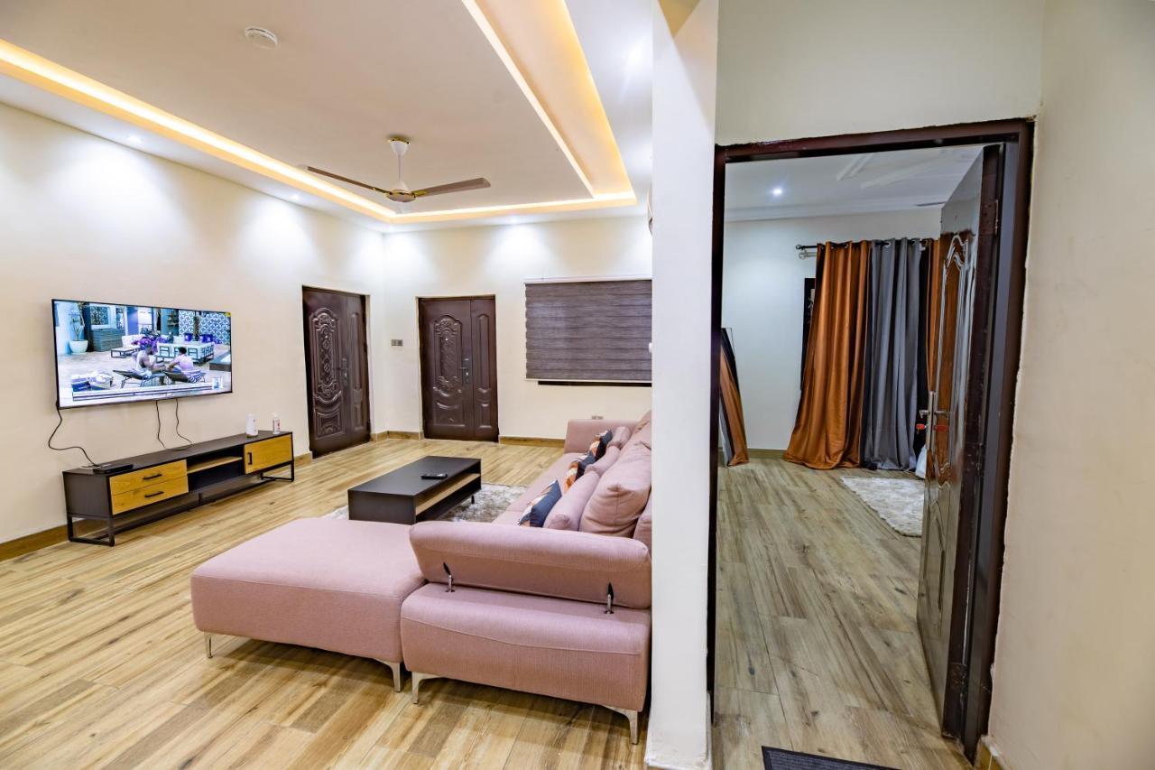 Cloud9 Apartments Accra Exterior photo