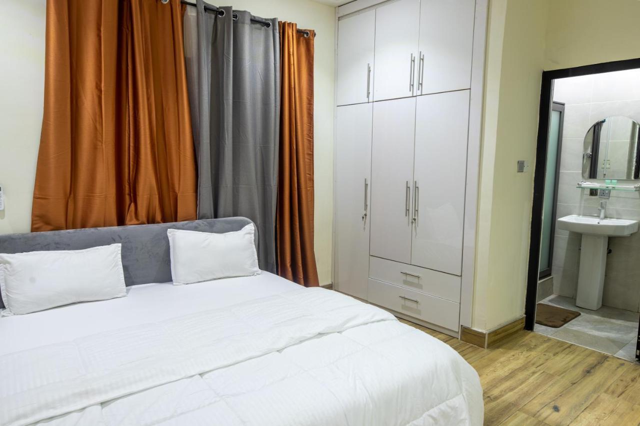 Cloud9 Apartments Accra Exterior photo